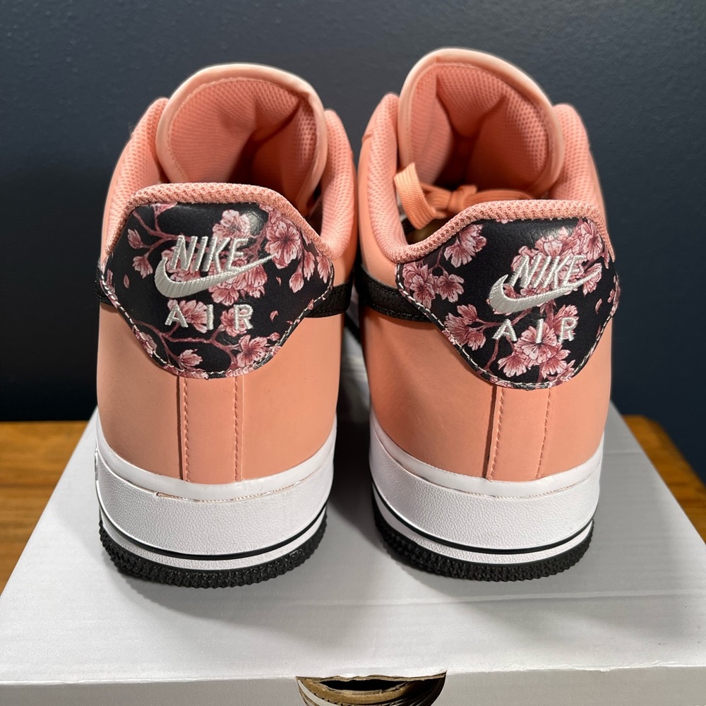 SOLD Nike AF1 - Picture 1 of 9
